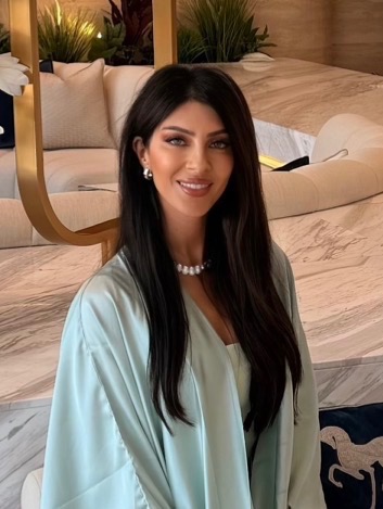 Emma Trotter - Director Client Experience at Zeratti Group